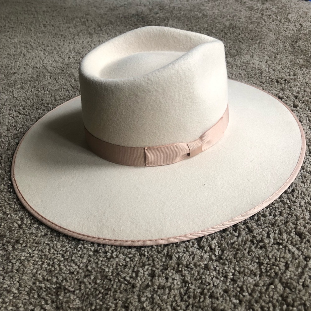 Lack of Color - ivory rancher hat in Small